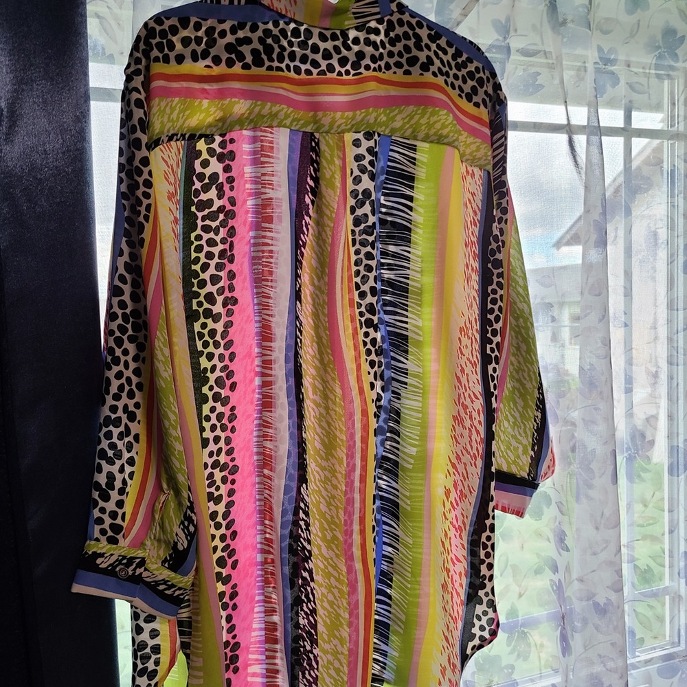 Multi Colored Dot Top - image 4